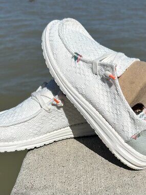 Hey Dude Wendy Boho White Crochet Women Sz 8 Shoes